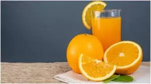 Health: जानिए गर्मियों में संतरे का जूस पीने के फायदे Health: जानिए गर्मियों में संतरे का जूस पीने के फायदे