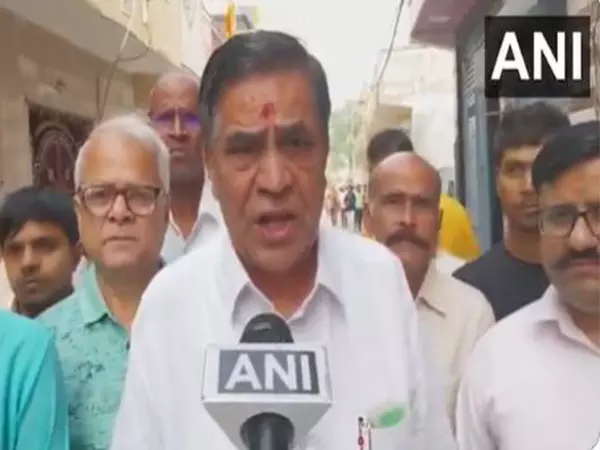 मुस्तफाबाद इमारत ढहने की घटना: Delhi उपसभापति ने कहा- एमसीडी भ्रष्टाचार में डूबी हुई है मुस्तफाबाद इमारत ढहने की घटना: Delhi उपसभापति ने कहा- एमसीडी भ्रष्टाचार में डूबी हुई है