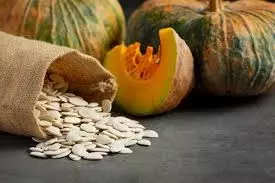 Pumpkin Seeds Benefits: जानिए कद्दू के बीज के फायदे Pumpkin Seeds Benefits: जानिए कद्दू के बीज के फायदे