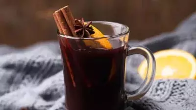 Cinnamon and Ginger Drink: रोज सुबह खाली पेट पिएं ये ड्रिंक, पिघल जाएगी चर्बी Cinnamon and Ginger Drink: रोज सुबह खाली पेट पिएं ये ड्रिंक, पिघल जाएगी चर्बी