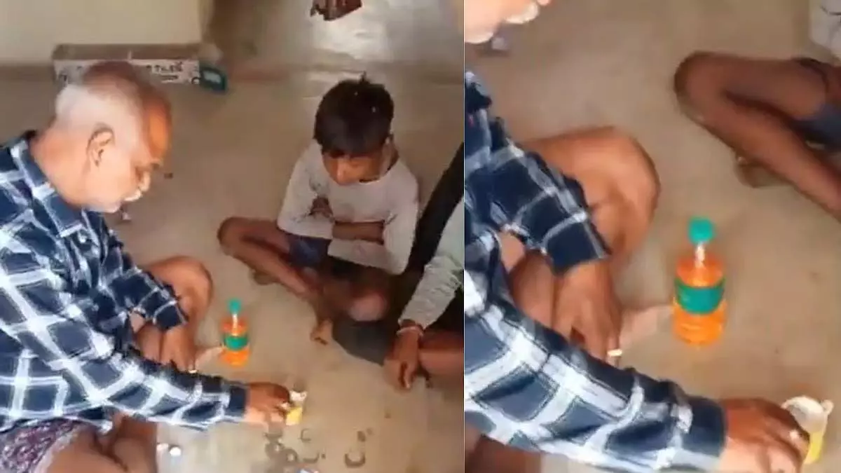 वायरल वीडियो में छात्रों को शराब पिलाते पकड़े गए MP के शिक्षक निलंबित वायरल वीडियो में छात्रों को शराब पिलाते पकड़े गए MP के शिक्षक निलंबित