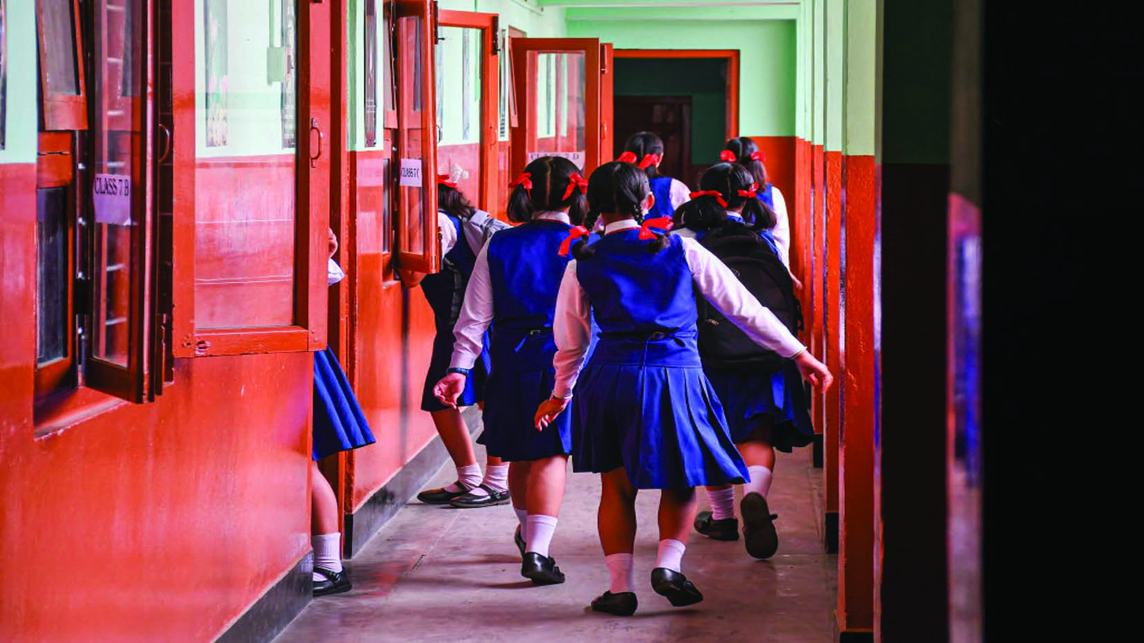 हमारी सरकार निजी स्कूलों द्वारा मनमाने ढंग से फीस बढ़ाने के खिलाफ जीरो टॉलरेंस का दृष्टिकोण रखती है: रेखा गुप्ता हमारी सरकार निजी स्कूलों द्वारा मनमाने ढंग से फीस बढ़ाने के खिलाफ जीरो टॉलरेंस का दृष्टिकोण रखती है: रेखा गुप्ता
