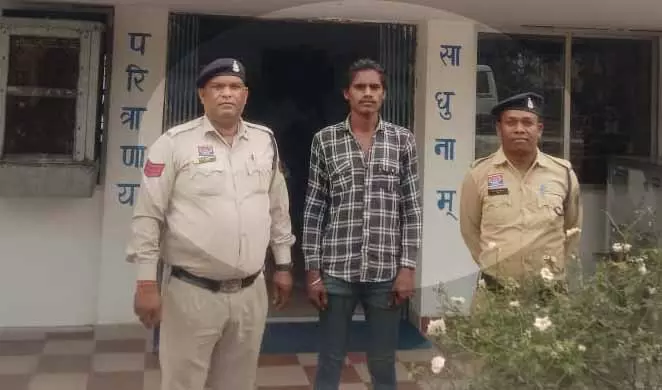 किशोरी के साथ दुराचार करने वाला गया जेल, हत्या की दे रहा था धमकी किशोरी के साथ दुराचार करने वाला गया जेल, हत्या की दे रहा था धमकी