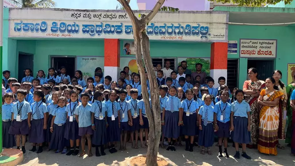 देवरागुडीपल्ली: छात्रों के लिए एक अच्छा वातावरण देवरागुडीपल्ली: छात्रों के लिए एक अच्छा वातावरण