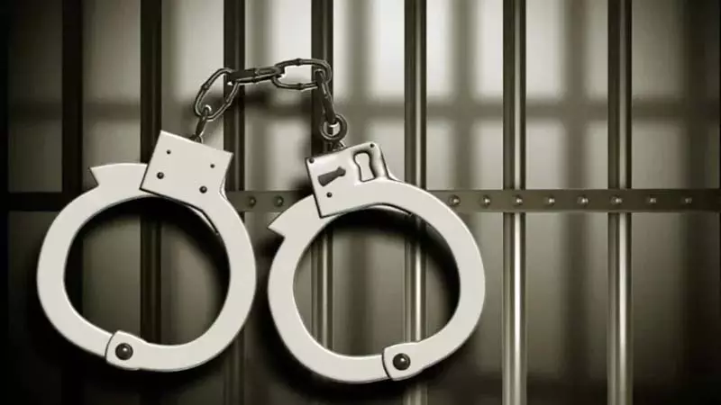 Udhampur में लाखों रुपये मूल्य की 22 ग्राम हेरोइन के साथ 3 ड्रग तस्कर गिरफ्तार Udhampur में लाखों रुपये मूल्य की 22 ग्राम हेरोइन के साथ 3 ड्रग तस्कर गिरफ्तार