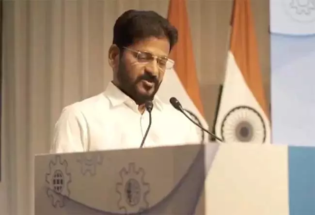 तेलंगाना ने आईटी और फार्मा क्षेत्रों में पर्याप्त प्रगति की है : CM Revanth Reddy तेलंगाना ने आईटी और फार्मा क्षेत्रों में पर्याप्त प्रगति की है : CM Revanth Reddy
