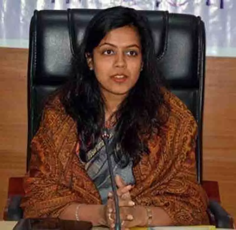 Jalandhar DC ने ‘ईट राइट’ पहल के लिए स्कूलों को सम्मानित किया Jalandhar DC ने ‘ईट राइट’ पहल के लिए स्कूलों को सम्मानित किया