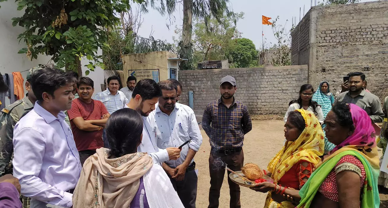 पीएम आवास योजना : आवास 2.0 सर्वे पखवाड़े मोर दुवार सांय सरकार का सफल आयोजन पीएम आवास योजना : आवास 2.0 सर्वे पखवाड़े मोर दुवार सांय सरकार का सफल आयोजन