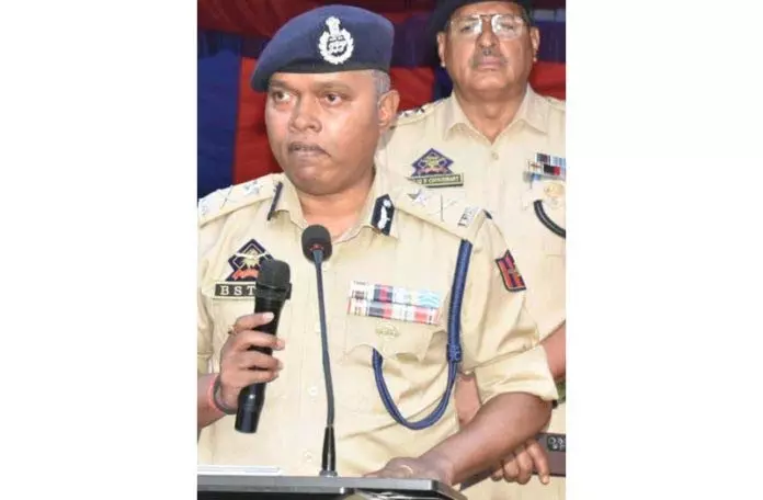 सुरक्षा एजेंसियों ने Poonch में पांचवें दिन भी आतंकवादियों की मौजूदगी वाले इलाकों की पहचान की सुरक्षा एजेंसियों ने Poonch में पांचवें दिन भी आतंकवादियों की मौजूदगी वाले इलाकों की पहचान की