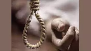 Etawah होटल में इंजीनियर ने की आत्महत्या, पत्नी की धमकी बनी वजह Etawah होटल में इंजीनियर ने की आत्महत्या, पत्नी की धमकी बनी वजह