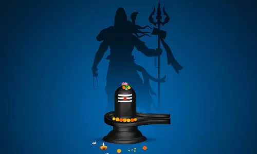 Pradosh Vrat: अप्रैल में कब मनाया जाएगा शुक्र प्रदोष व्रत, जानें तिथि और महादेव की पूजा विधि Pradosh Vrat: अप्रैल में कब मनाया जाएगा शुक्र प्रदोष व्रत, जानें तिथि और महादेव की पूजा विधि
