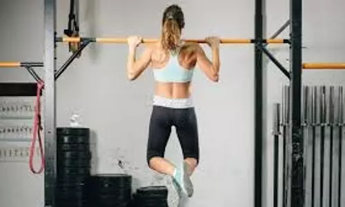 Fitness Tips: रोज सुबह करें 20 पुल-अप्स, सेहत को मिलेंगे ये पांच फायदे