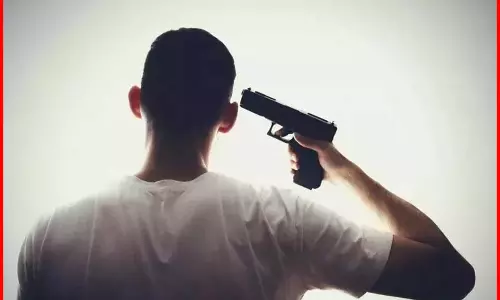 जाने-माने न्यूरोसर्जन ने खत्म की जिंदगी, सिर में गोली मारी