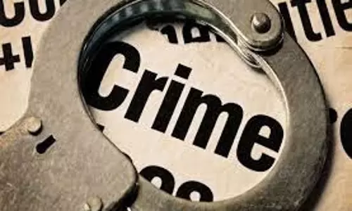 Lucknow : ब्यूटीशियन से कार में दुष्कर्म का प्रयास, विरोध करने पर पीटा, मौत Lucknow : ब्यूटीशियन से कार में दुष्कर्म का प्रयास, विरोध करने पर पीटा, मौत