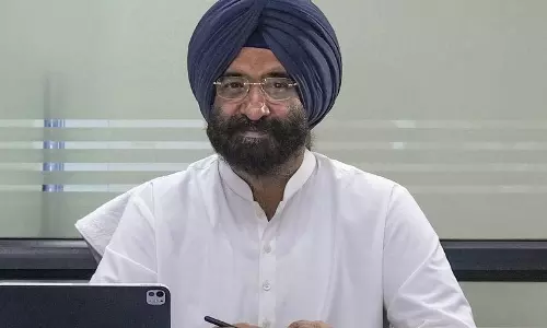 सिरसा का आदेश: Delhi में अवैध मीट दुकानों व ढाबों पर होगी सख्त कार्रवाई सिरसा का आदेश: Delhi में अवैध मीट दुकानों व ढाबों पर होगी सख्त कार्रवाई