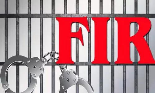 परीक्षा अधिकारी पर गिरी गाज, जनेऊ उतारने का मामला