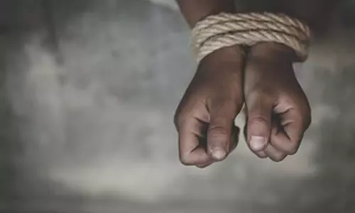 12 नाबालिगों ने एक लड़के का अपहरण कर उसके साथ मारपीट की और वीडियो सोशल मीडिया पर शेयर किया