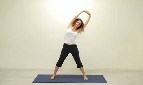 Yoga Tips: थकान और कमजोरी महसूस हो तो रोजाना करें ये योगासन Yoga Tips: थकान और कमजोरी महसूस हो तो रोजाना करें ये योगासन