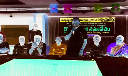 जेएसी ने सरकार से फ्लाईओवर का निर्माण करने की मांग की जेएसी ने सरकार से फ्लाईओवर का निर्माण करने की मांग की