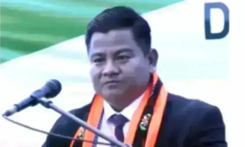Senior NSCN-IM नेता इकाटो स्वू म्यांमार स्थित नागा विद्रोही नेताओं में शामिल हो गए Senior NSCN-IM नेता इकाटो स्वू म्यांमार स्थित नागा विद्रोही नेताओं में शामिल हो गए