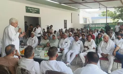 माजरा ने इनेलो कार्यकर्ताओं से जन मुद्दों पर BJP , कांग्रेस को निशाना बनाने का आग्रह किया माजरा ने इनेलो कार्यकर्ताओं से जन मुद्दों पर BJP , कांग्रेस को निशाना बनाने का आग्रह किया