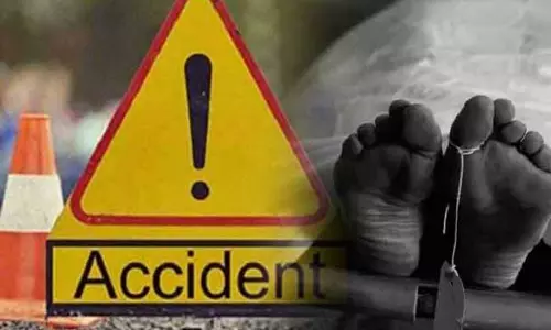 Balaghat: सड़क हादसे में दो युवकों की मौत, ट्रक से हुई सीधी टक्कर Balaghat: सड़क हादसे में दो युवकों की मौत, ट्रक से हुई सीधी टक्कर