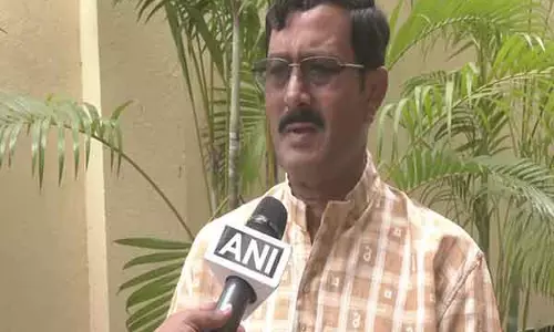 BJP नेता राहुल सिन्हा ने की पश्चिम बंगाल सरकार की आलोचना BJP नेता राहुल सिन्हा ने की पश्चिम बंगाल सरकार की आलोचना