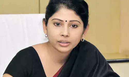 2 हज़ार लोगों ने रीपोस्ट किया क्या आप उनके खिलाफ़ कार्रवाई कर रहे हैं?: Smita Sabharwal 2 हज़ार लोगों ने रीपोस्ट किया क्या आप उनके खिलाफ़ कार्रवाई कर रहे हैं?: Smita Sabharwal