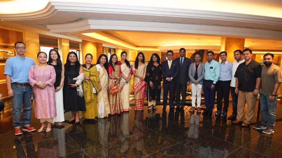 पबित्रा मार्गेरिटा मलेशिया में असमिया, Manipuri समुदायों सहित भारतीयों के साथ जुड़ती पबित्रा मार्गेरिटा मलेशिया में असमिया, Manipuri समुदायों सहित भारतीयों के साथ जुड़ती