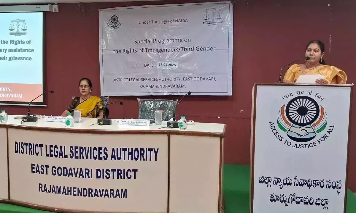 Andhra: ट्रांसजेंडर अधिकारों पर कानूनी जागरूकता सेमिनार आयोजित