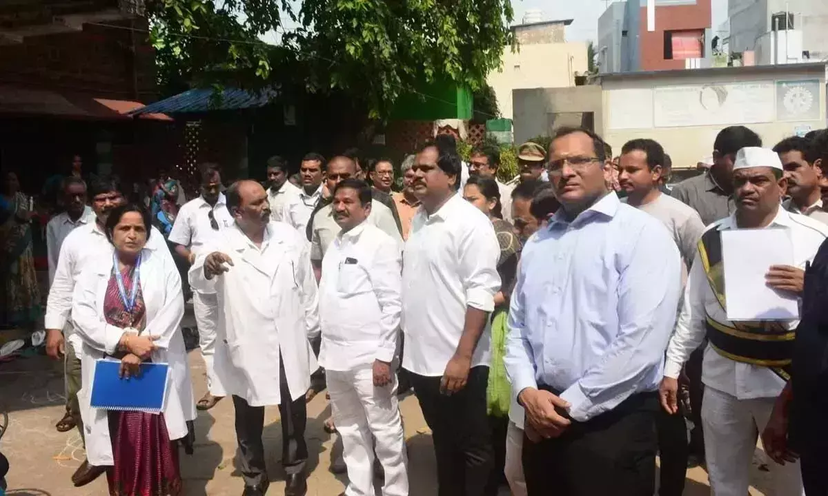 अधिकारियों को गरीबों को गुणवत्तापूर्ण स्वास्थ्य सेवाएं उपलब्ध कराने को कहा गया