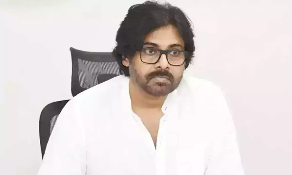 भूमि हड़पने से संबंधित याचिकाएं प्राप्त करने के लिए पवन जिला मुख्यालय का दौरा करेंगे भूमि हड़पने से संबंधित याचिकाएं प्राप्त करने के लिए पवन जिला मुख्यालय का दौरा करेंगे