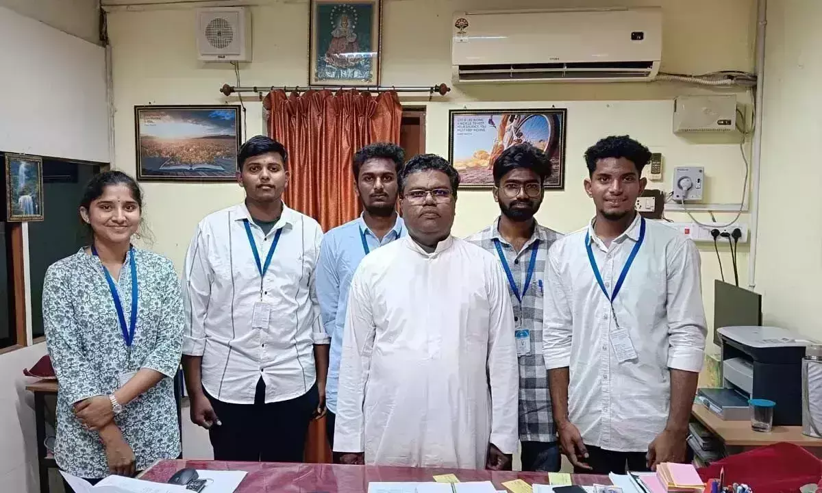 Andhra: एएलसी के 7 छात्रों ने शोध इंटर्नशिप में उत्कृष्ट प्रदर्शन किया