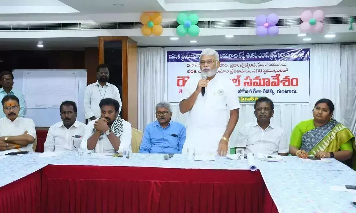 Andhra: निर्माण के दौरान 100-वर्षीय यातायात आवश्यकताओं को ध्यान में रखने का आह्वान
