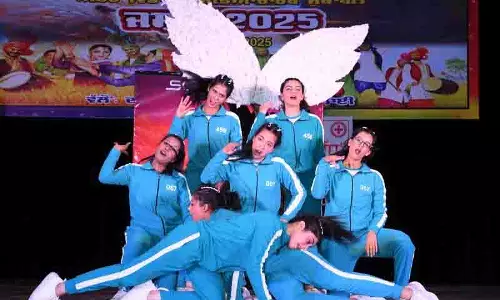 Amritsar: सांस्कृतिक महोत्सव जशन-2025 में विद्यार्थियों की प्रतिभा का प्रदर्शन