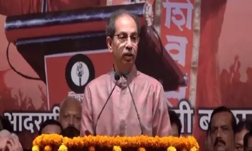 राज ठाकरे के साथ फिर से मिलकर काम करने पर Uddhav Thackeray ने कही ये बात राज ठाकरे के साथ फिर से मिलकर काम करने पर Uddhav Thackeray ने कही ये बात