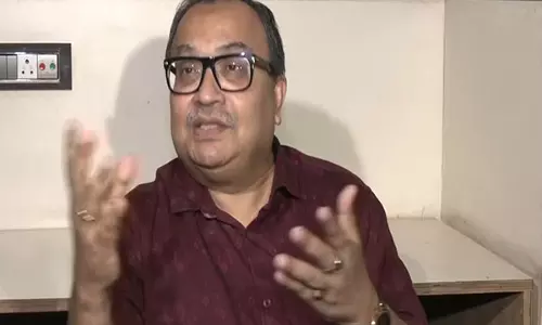 राष्ट्रीय महिला आयोग का मुर्शिदाबाद दौरा एक राजनीतिक कार्य था: TMC के कुणाल घोष राष्ट्रीय महिला आयोग का मुर्शिदाबाद दौरा एक राजनीतिक कार्य था: TMC के कुणाल घोष