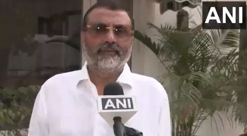 निशिकांत दुबे और दिनेश शर्मा के बयान से भाजपा का किनारा निशिकांत दुबे और दिनेश शर्मा के बयान से भाजपा का किनारा