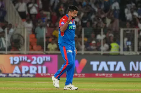 आईपीएल 2025 : डीसी के तेज गेंदबाज मुकेश कुमार ने जीटी से मिली हार पर कहा, 10 से 15 रन और होने चाहिए थे आईपीएल 2025 : डीसी के तेज गेंदबाज मुकेश कुमार ने जीटी से मिली हार पर कहा, 10 से 15 रन और होने चाहिए थे