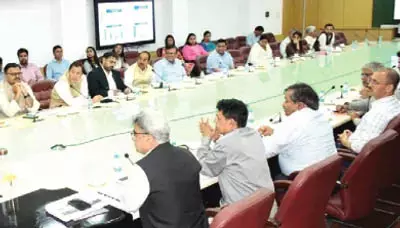 26 अप्रैल से जम्मू-कश्मीर दौरे पर जाएगी गृह मामलों की संसदीय समिति 26 अप्रैल से जम्मू-कश्मीर दौरे पर जाएगी गृह मामलों की संसदीय समिति
