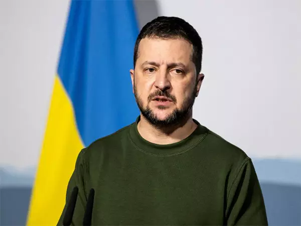 Zelensky ने कहा- ईस्टर युद्ध विराम की घोषणा के बावजूद रूसी आक्रमण जारी है Zelensky ने कहा- ईस्टर युद्ध विराम की घोषणा के बावजूद रूसी आक्रमण जारी है