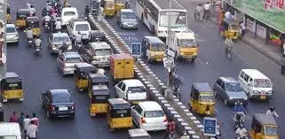 Chennai: जीएसटी रोड (तेयनाम्पेट से सैदापेट) पर यातायात डायवर्जन Chennai: जीएसटी रोड (तेयनाम्पेट से सैदापेट) पर यातायात डायवर्जन