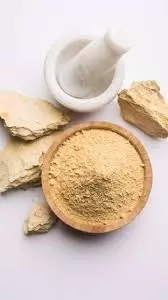 Beauty Tips: चेहरे पर तुरंत ग्लो लाने के लिए क्या लगाएं खास फेस पैक Beauty Tips: चेहरे पर तुरंत ग्लो लाने के लिए क्या लगाएं खास फेस पैक