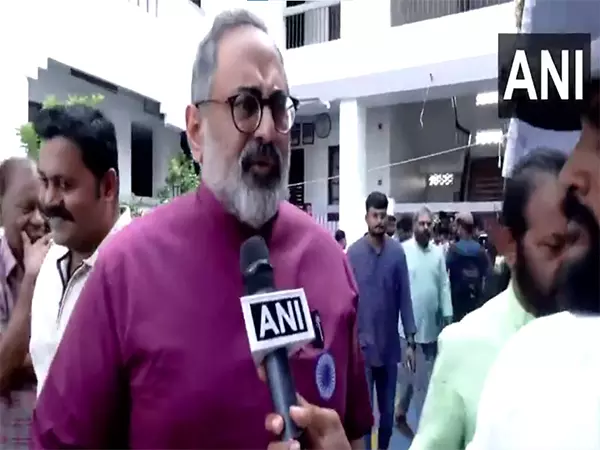 वक्फ संशोधन अधिनियम: Kerala BJP Chief ने विपक्षी दलों पर प्रचार करने का आरोप लगाया वक्फ संशोधन अधिनियम: Kerala BJP Chief ने विपक्षी दलों पर प्रचार करने का आरोप लगाया