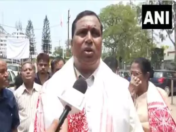 Assam मंत्री बरुआ ने मुर्शिदाबाद हिंसा को लेकर टीएमसी की आलोचना की Assam मंत्री बरुआ ने मुर्शिदाबाद हिंसा को लेकर टीएमसी की आलोचना की