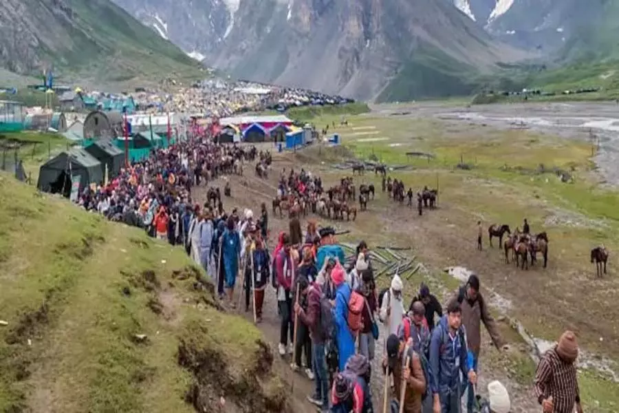 एनएचएम ने तीर्थयात्रियों के स्वास्थ्य - सुरक्षा को सुनिश्चित करने के लिए तैयारियां की तेज एनएचएम ने तीर्थयात्रियों के स्वास्थ्य - सुरक्षा को सुनिश्चित करने के लिए तैयारियां की तेज