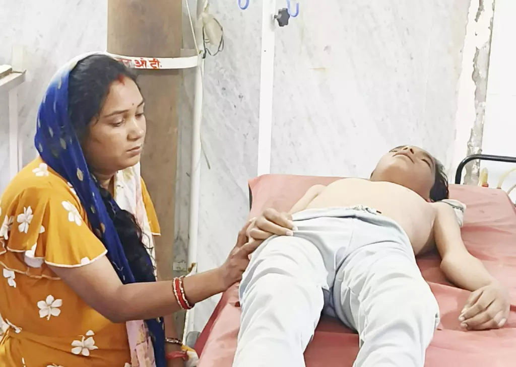 नदी में नहा रहे किशोर की डूबने से मौत नदी में नहा रहे किशोर की डूबने से मौत