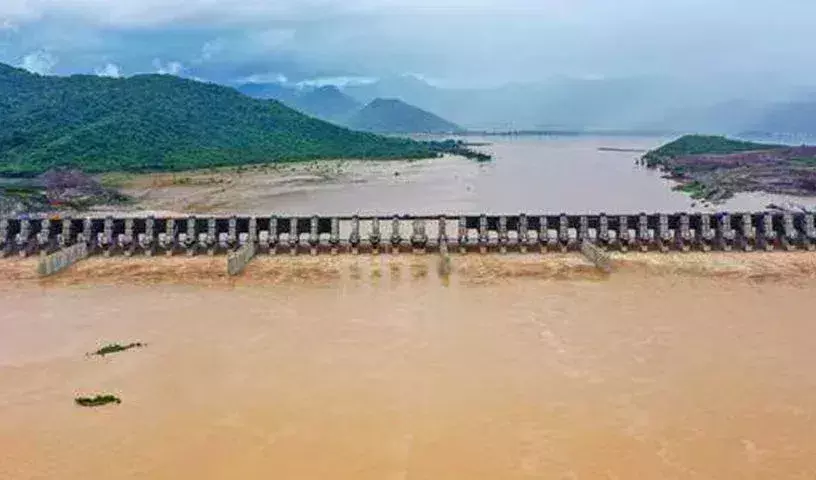 Telangana: सीडब्ल्यूसी ने गोदावरी जल उपलब्धता पर बैठक स्थगित की Telangana: सीडब्ल्यूसी ने गोदावरी जल उपलब्धता पर बैठक स्थगित की