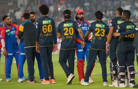 सीजन के सर्वश्रेष्ठ स्पिन आक्रमण के सामने होगी सर्वश्रेष्ठ सलामी जोड़ी (प्रीव्यू) सीजन के सर्वश्रेष्ठ स्पिन आक्रमण के सामने होगी सर्वश्रेष्ठ सलामी जोड़ी (प्रीव्यू)