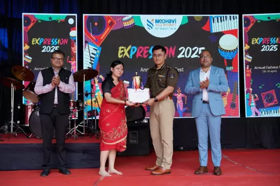 Sikkim : मेधावी स्किल्स यूनिवर्सिटी का वार्षिक उत्सव ‘एक्सप्रेशन्स 2025’ संपन्न हुआ Sikkim : मेधावी स्किल्स यूनिवर्सिटी का वार्षिक उत्सव ‘एक्सप्रेशन्स 2025’ संपन्न हुआ